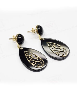 Elegant Teardrop Black Agate with Gold Filigree & Round Stud Earrings in 14K Yellow Gold - Image 2
