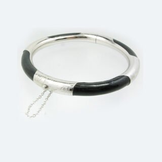 Black Agate Bangle in Sterling Sliver S925